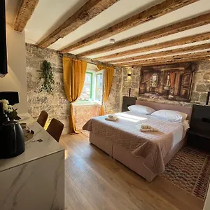 Vale Croatia